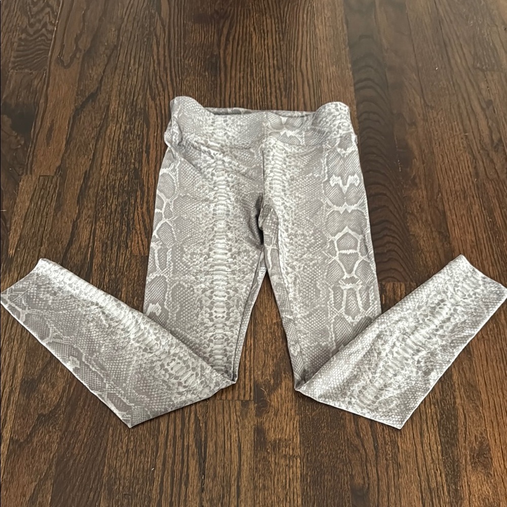 Koral Gray Patterned Leggings